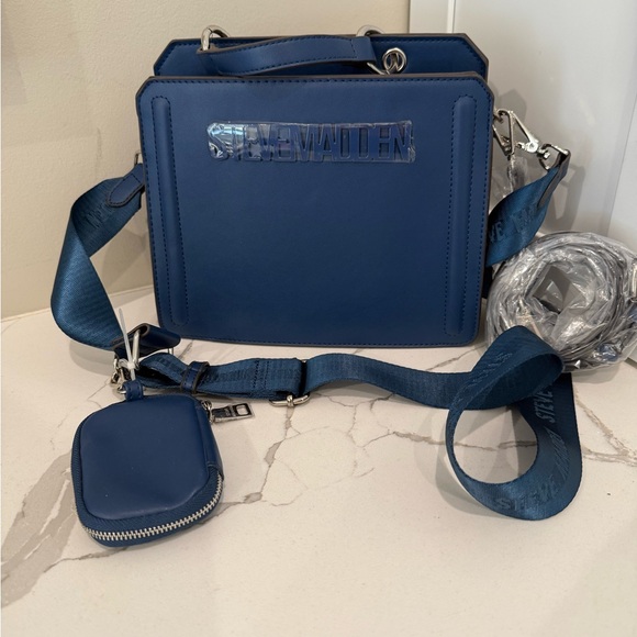 Steve Madden, Bevelyn Convertible Blue Leather Women's Bag Set - Picture 3 of 11